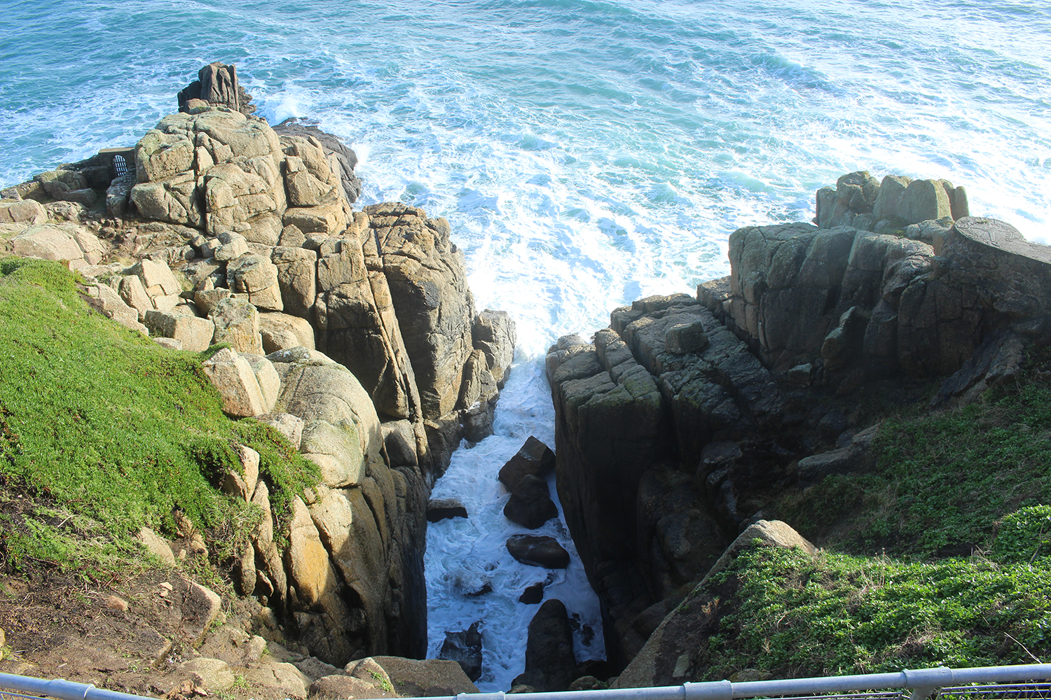 英国留学生被遣返回国怎么办,为什么英国留学生会被遣返