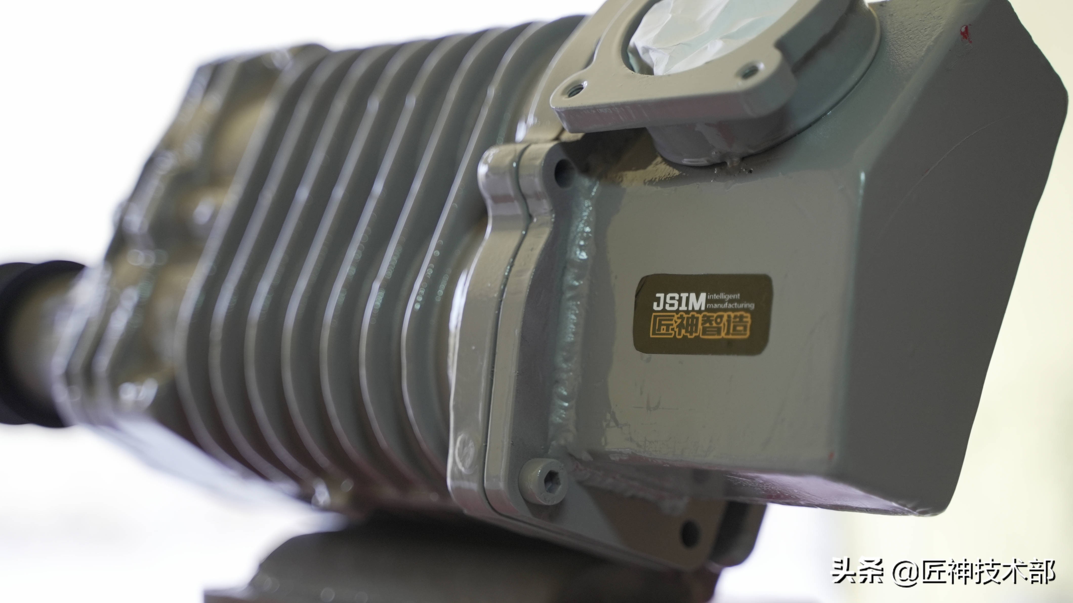 普拉多2.7机械增压0-100加速,普拉多双螺杆机械增压多少钱