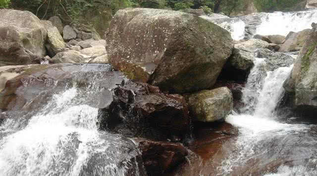 广东天子山瀑布旅游景点,广东瀑布景点有哪些