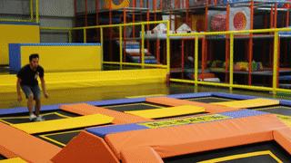 蚌埠市天行蹦床现在还开吗,网红蹦床乐园在哪里