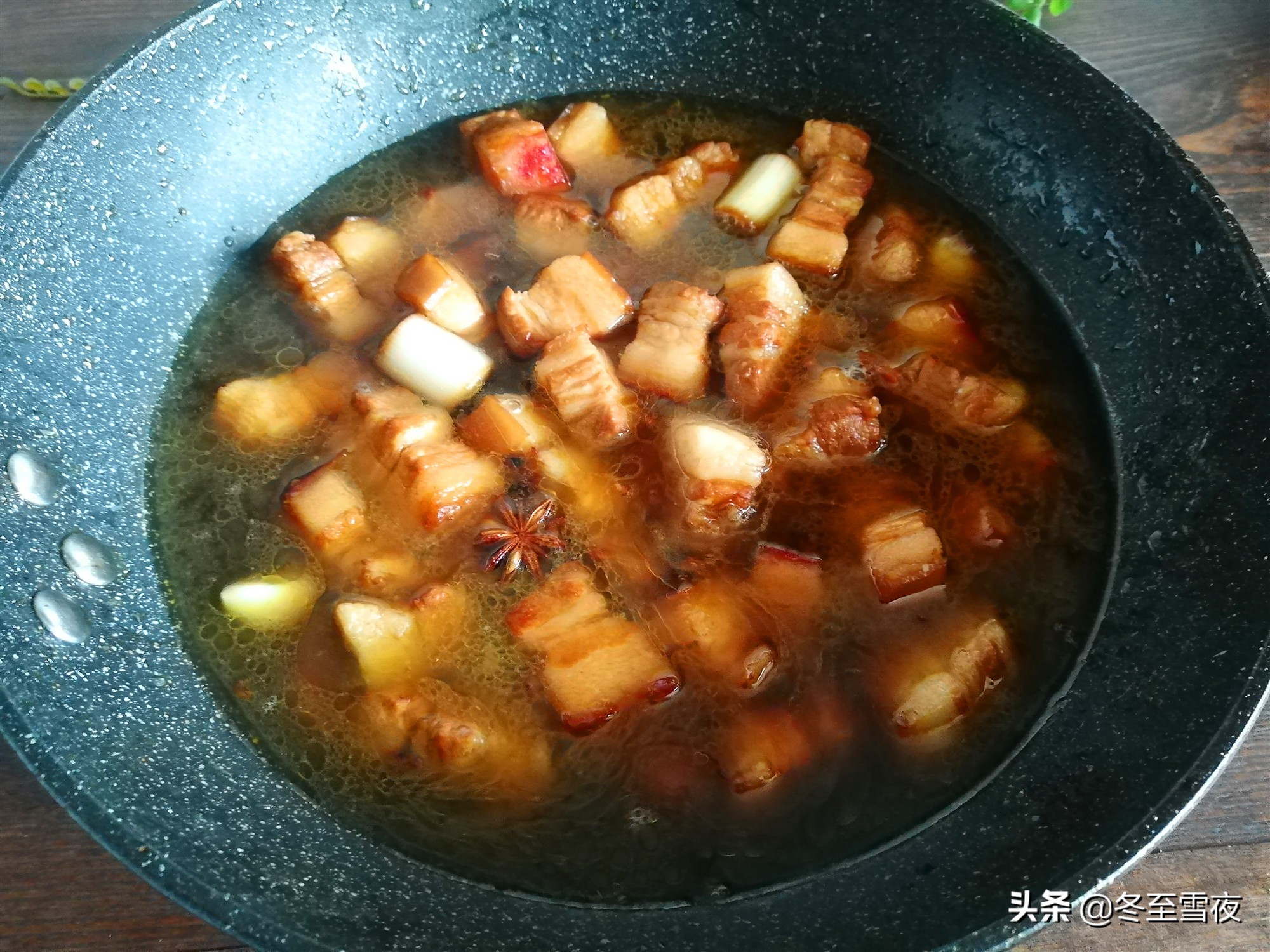 你做的红烧肉为什么不好吃,做的红烧肉肥肉软烂但是瘦肉发柴