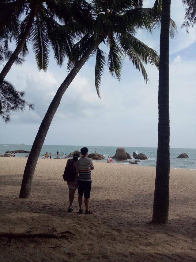 蜈支洲岛到天涯海角有多远,蜈支洲岛和天涯海角哪个好