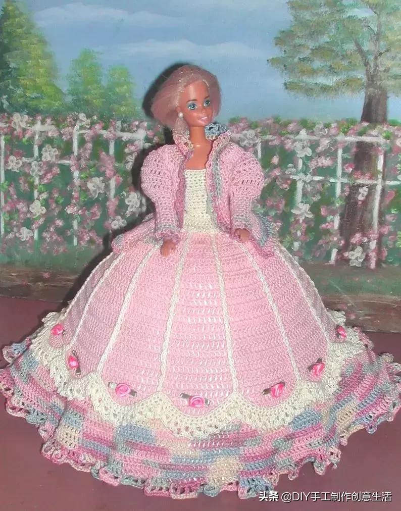娃娃的衣服怎么钩简单,钩最简单的娃娃衣服教程