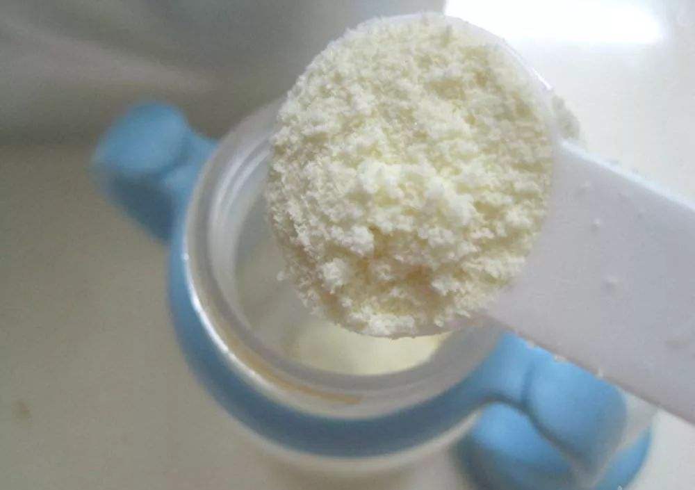 央视曝光19款不合格奶粉名单,19款不合格奶粉名单