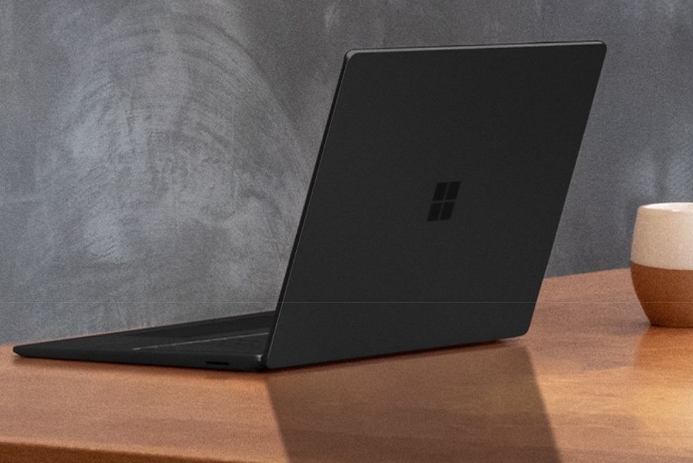 电脑屏幕漏光会越来越严重吗,笔记本电脑屏幕漏光在保修之内吗