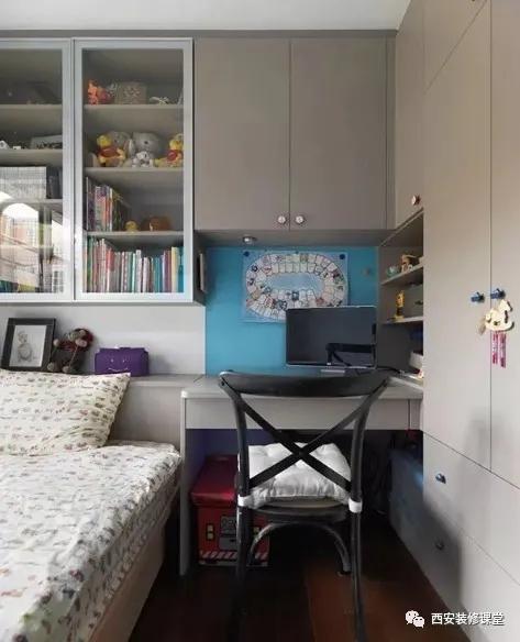 卧室放不下床头柜怎么办,卧室放不下床头柜6种形式搞定