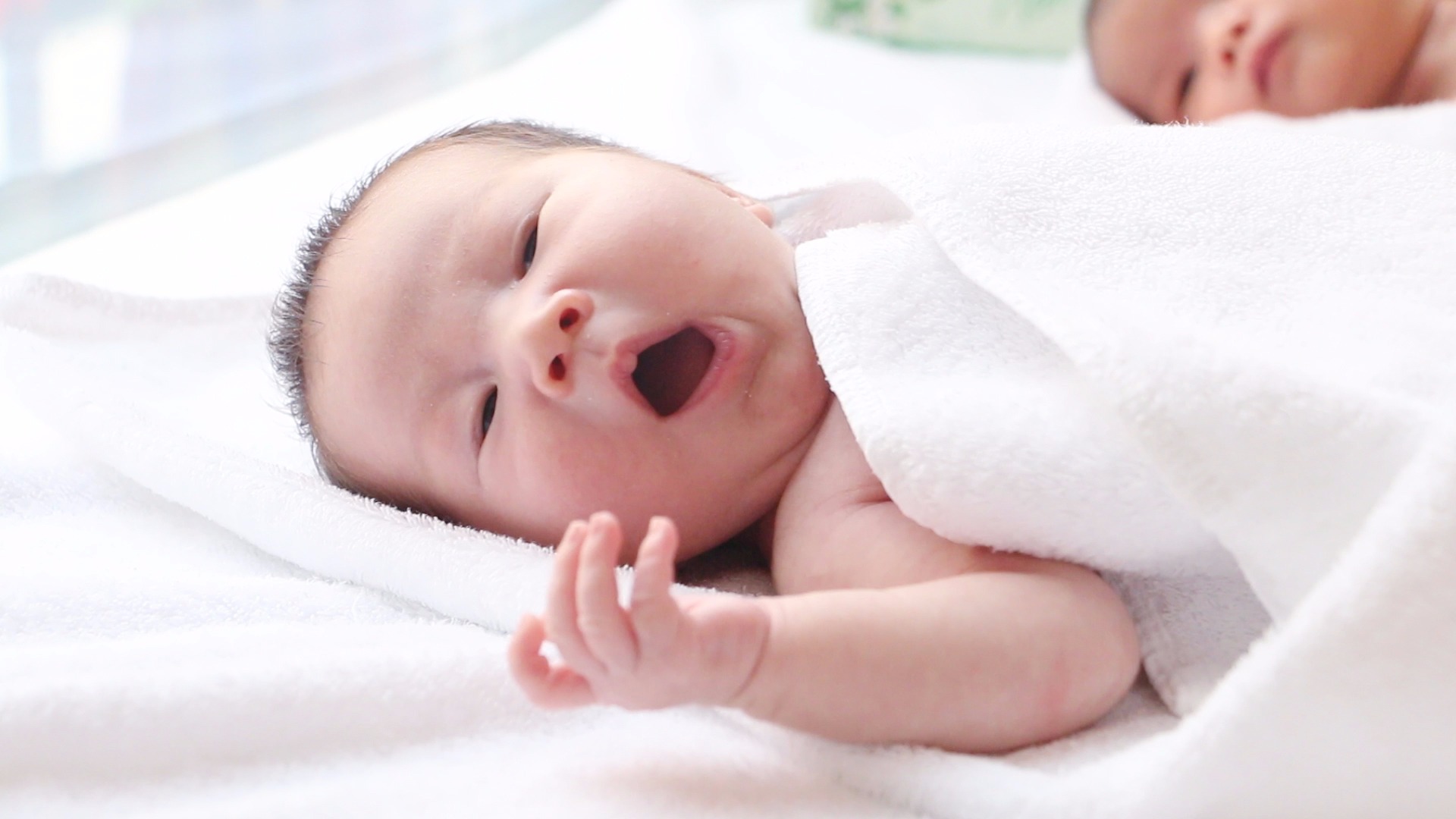 宝宝皮肤干燥怎么办才好,宝宝皮肤干燥怎么办快速解决