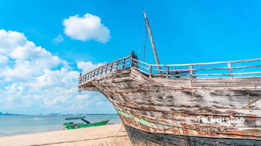去湛江住特呈岛好还是住金沙湾好,今天湛江特呈岛风景区值得去吗
