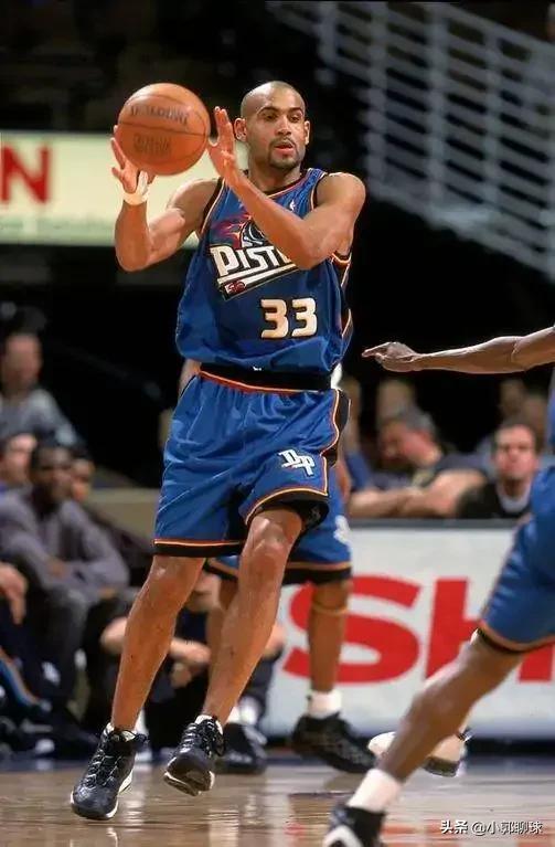 nba球衣43号是谁穿的,nba球衣32号十大球星