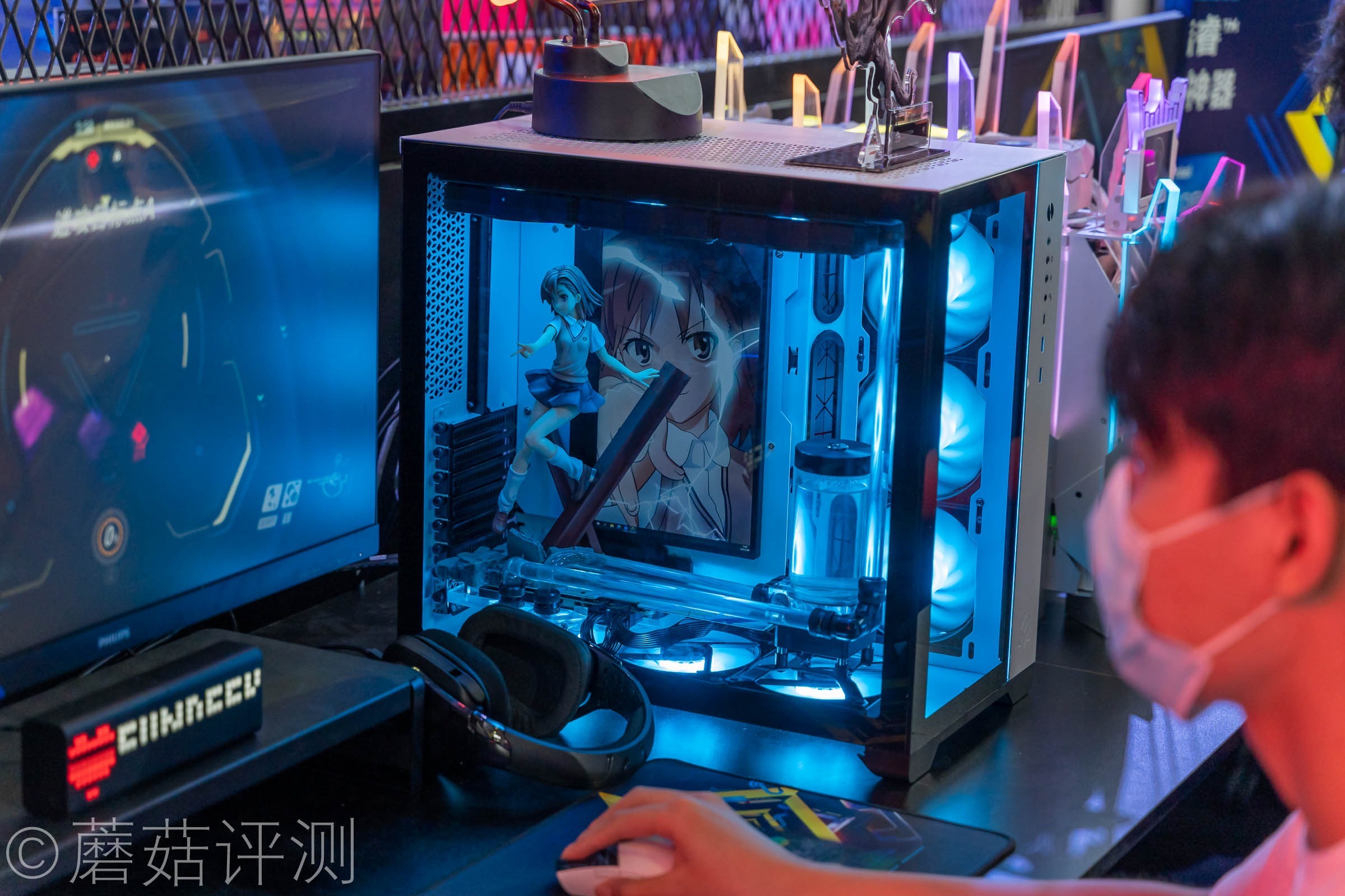 又有啥好玩的？蘑菇带你逛ChinaJoy2021，硬件、车和漂亮的小姐姐