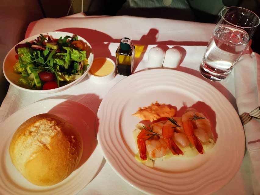 阿联酋航空a380头等舱迪拜休息室,迪拜到广州阿联酋航空a380头等舱