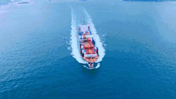 对已婚女人表白她很紧张,她想跟你表白