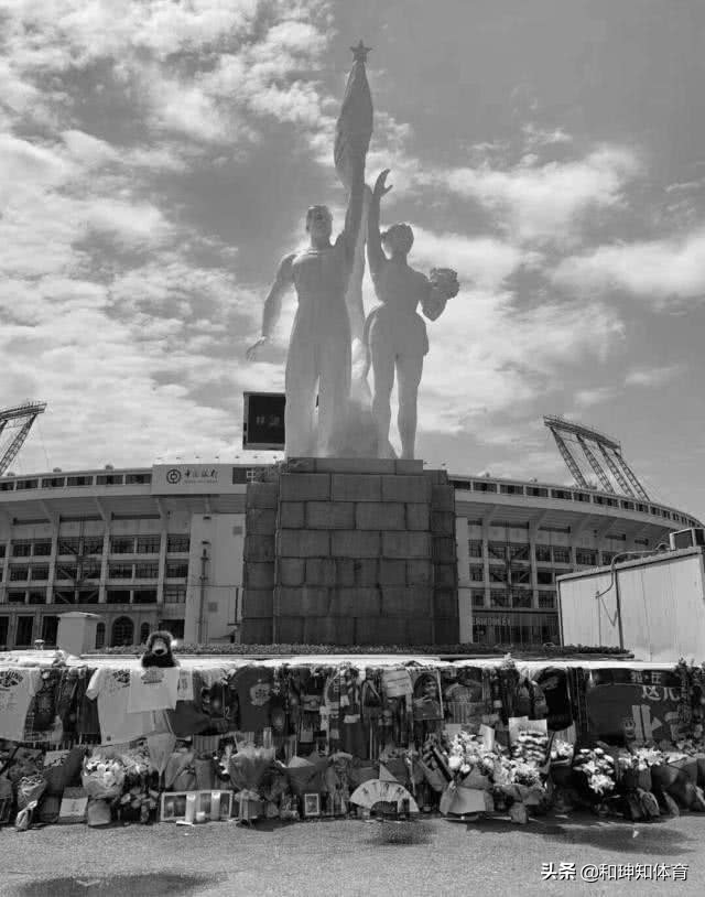 祭奠那些逝去的英烈们,祭奠那些逝去的美好回忆