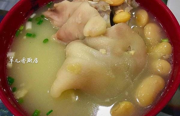 蹄花怎么炖出乳白色的汤,蹄花汤太腻怎么办