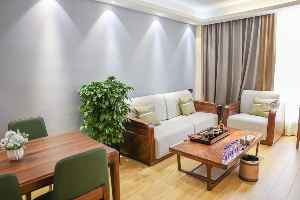 天气冷了去温暖的地方玩,潮州东山湖温泉度假村