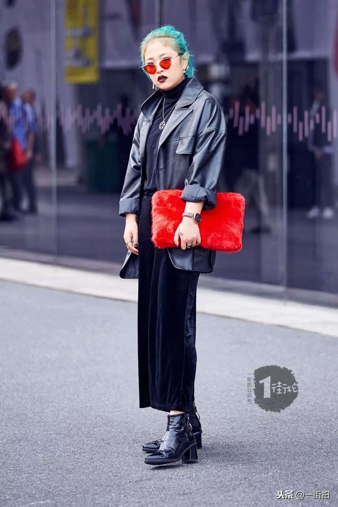 小姐姐教你如何穿出优雅感,红色怎么搭配更高级