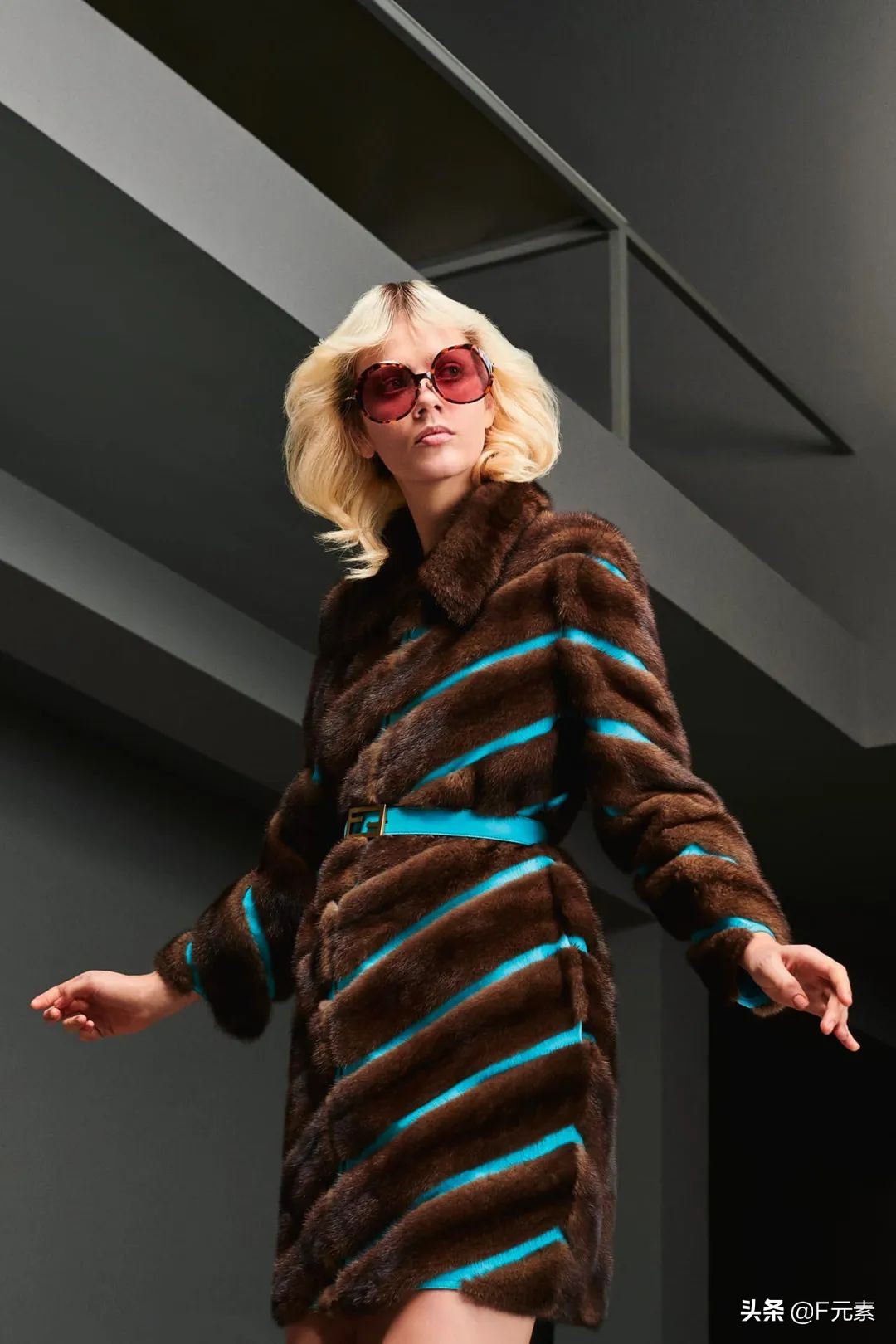 用皮草记录时代fendi2020秋冬发布,fendi皮草