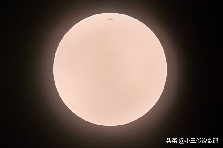 雷士满天星吸顶灯安装过程,雷士满天星吸顶灯测评