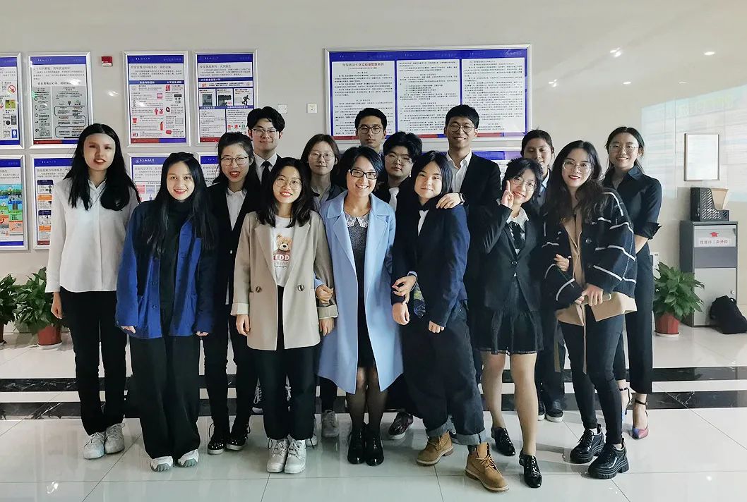 夺冠！华东魔法大学“模法”队太牛！