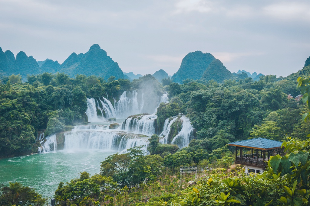 从南宁到崇左，3天2晚玩转广西德天大瀑布