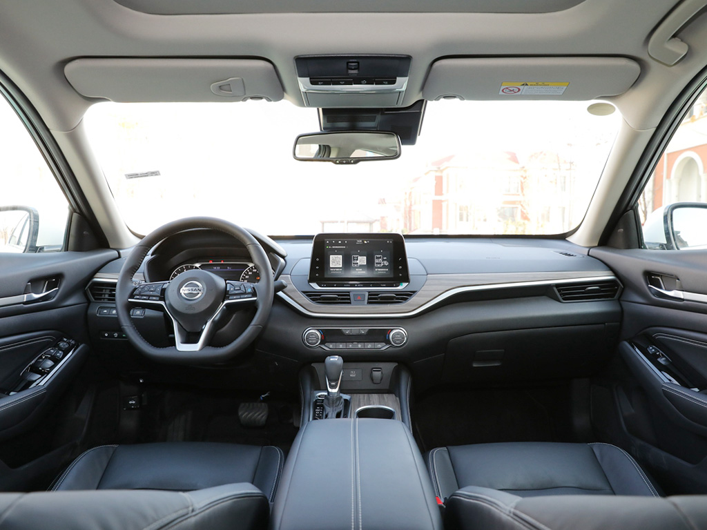 家用城市路多天籁和君威怎么选,君威和天籁怎么选