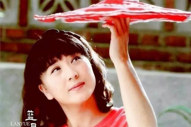 闫学晶赵本山闹翻了吗,29岁闫学晶被赵本山捧红