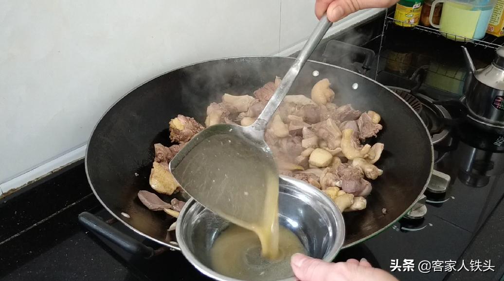 鸭肉又香又好吃的4种做法,爱吃鸡肉的收藏这样做皮脆肉嫩