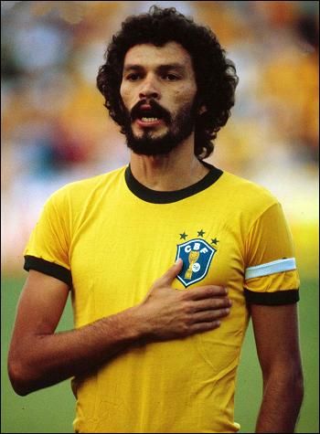 巴西十大足球巨星名单排名,巴西足球巨星内马尔