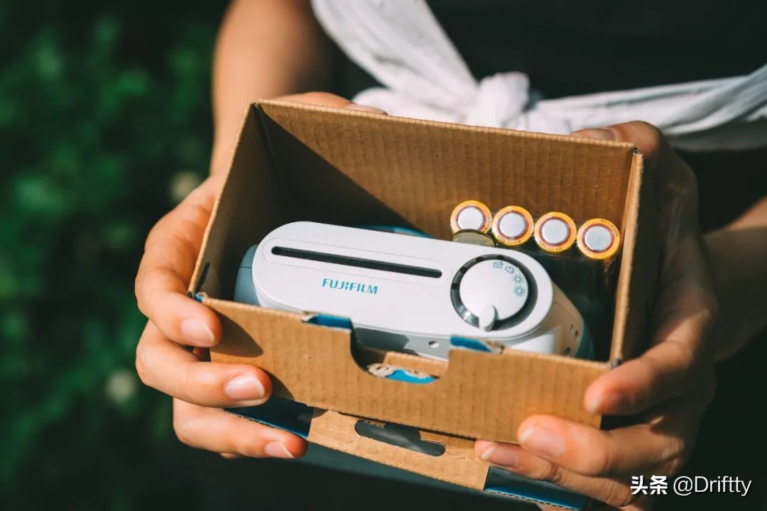 富士拍立得instaxmini7s一直响,富士instaxmini7s拍立得用法