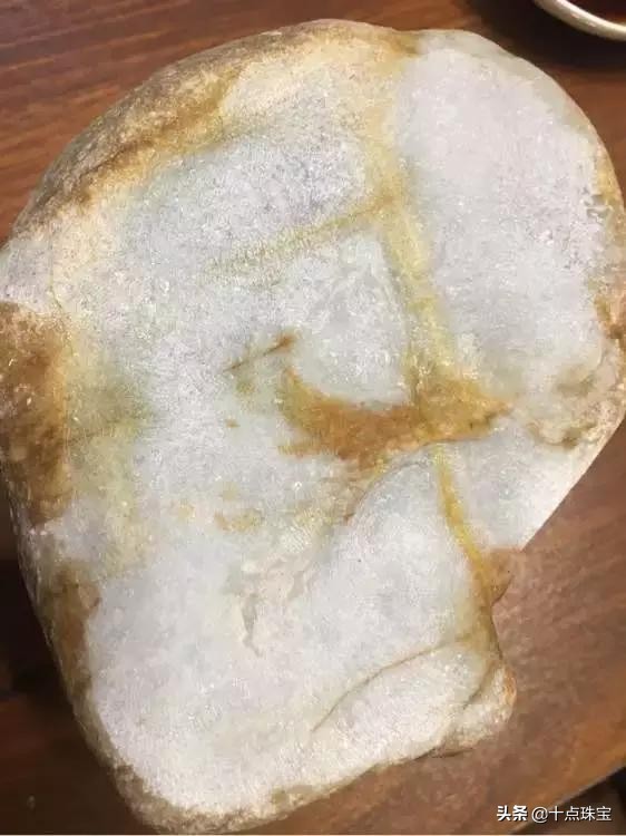 缅甸赌石翡翠原石场口,常见翡翠赌石与场口组图