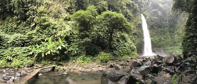 在乌布打个盹然后去吉利岛撒欢