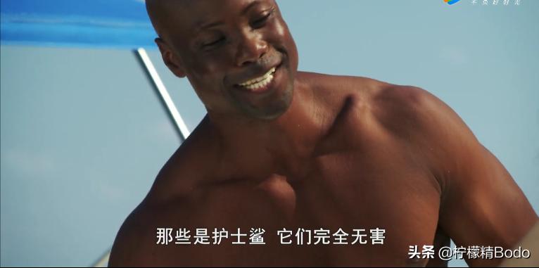 什么是科幻神剧情？美国电影《恐龙侵袭》，上海堡垒也要让位