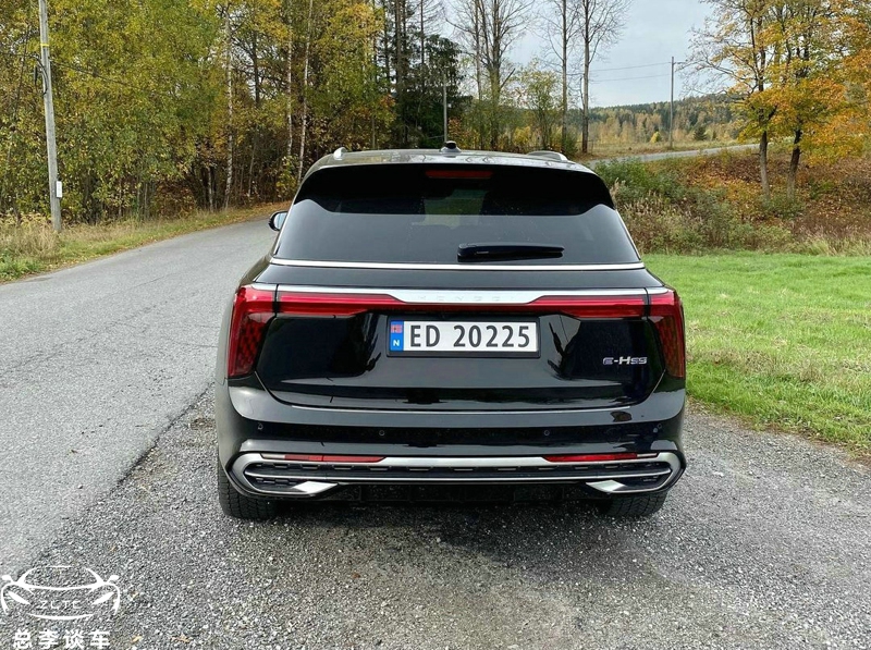 劳斯莱斯库里南中国价格,劳斯莱斯库里南2015二手价格