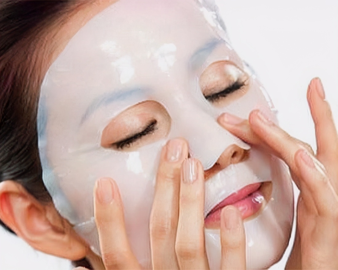 一叶子舒缓柔润精华面膜测评,夏日美白面膜