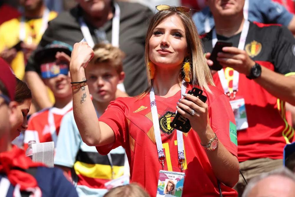 欧洲杯英格兰女球迷高清写真,欧洲杯球迷写真