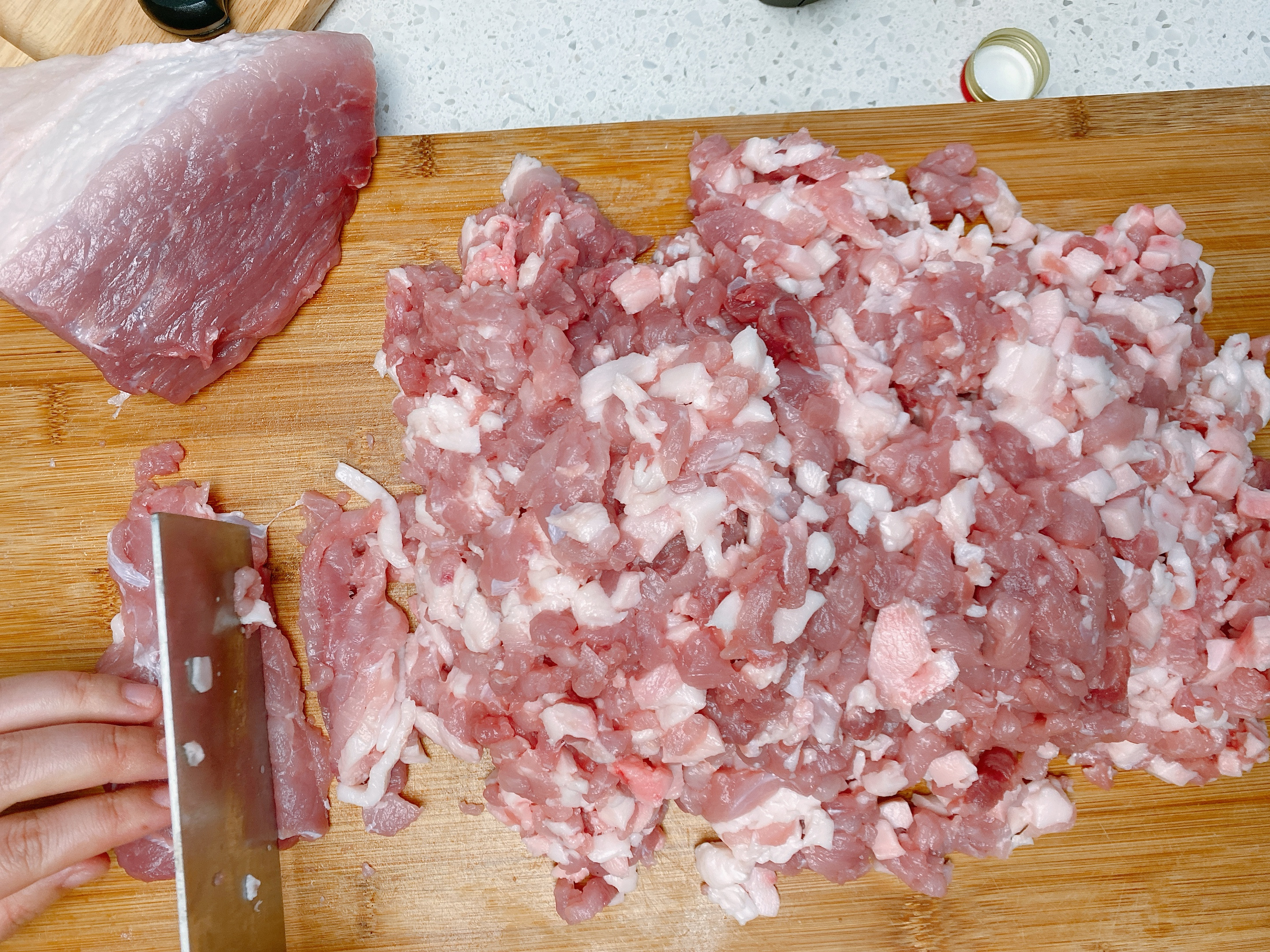 灌香肠的独家秘方一定要收藏起来,灌香肠4斤香肠的制作方法和配方