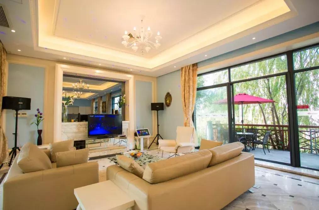 泰州溱湖来自1800米湿地深处云海温泉人文湖景别墅，独享惬意时光