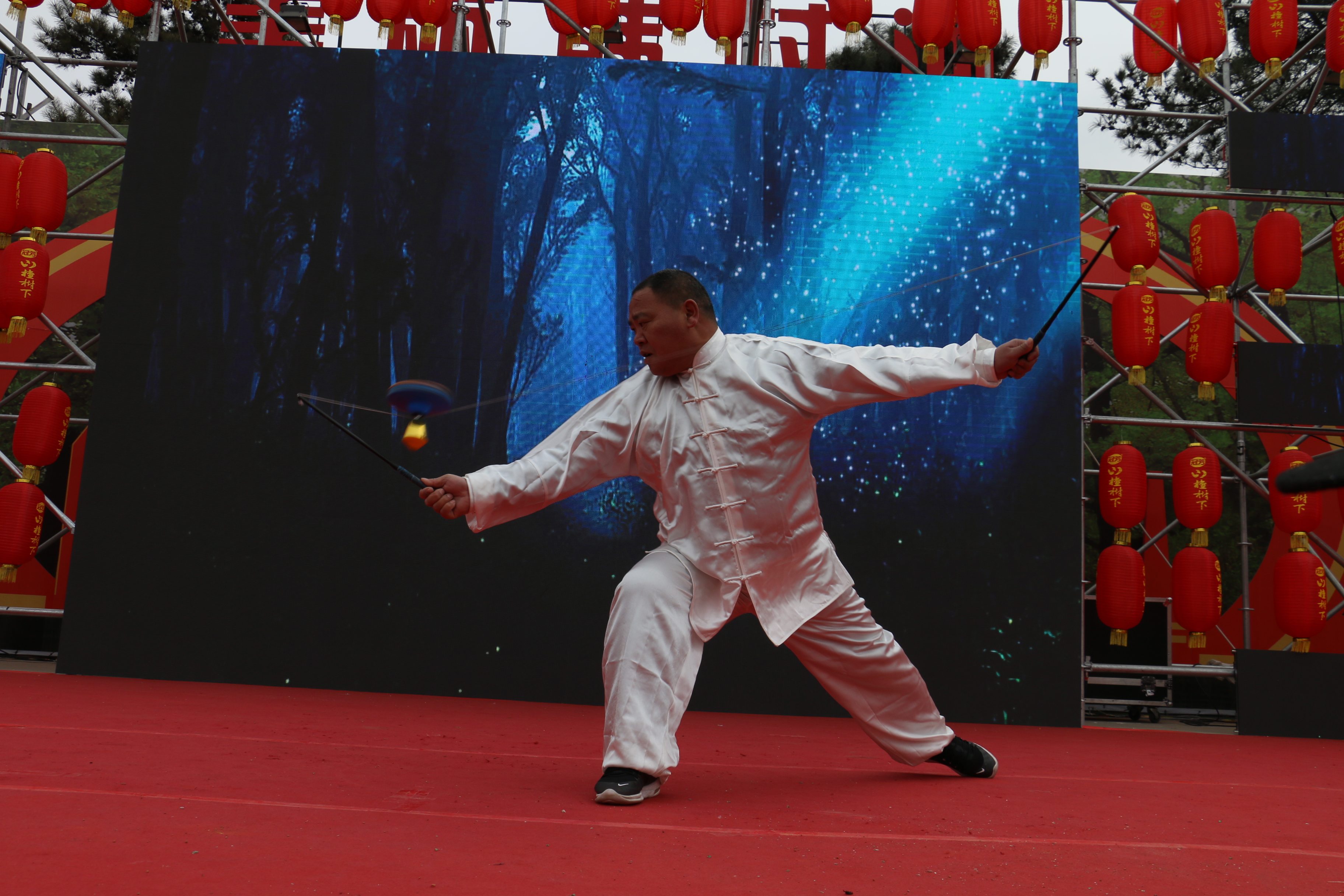 春节去赶集的地方,鼠年春节去哪里旅游好
