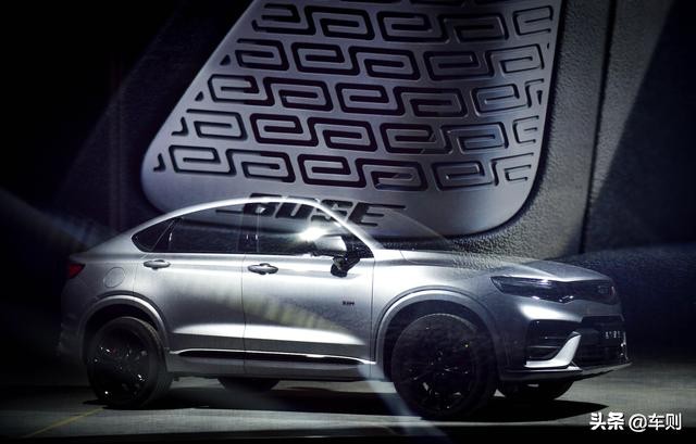 吉利轿跑suv星越落地价多少钱,吉利星越轿跑suv的售卖成绩