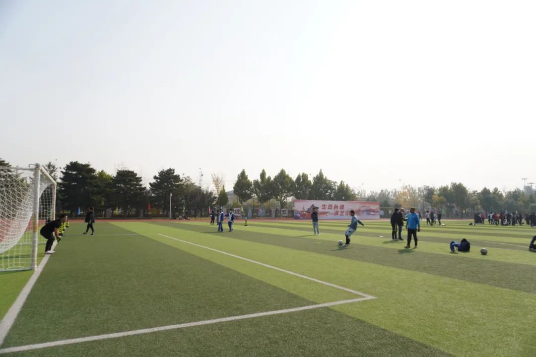 拔河跑步踢毽子跳绳,拔河踢毽子比赛奖励