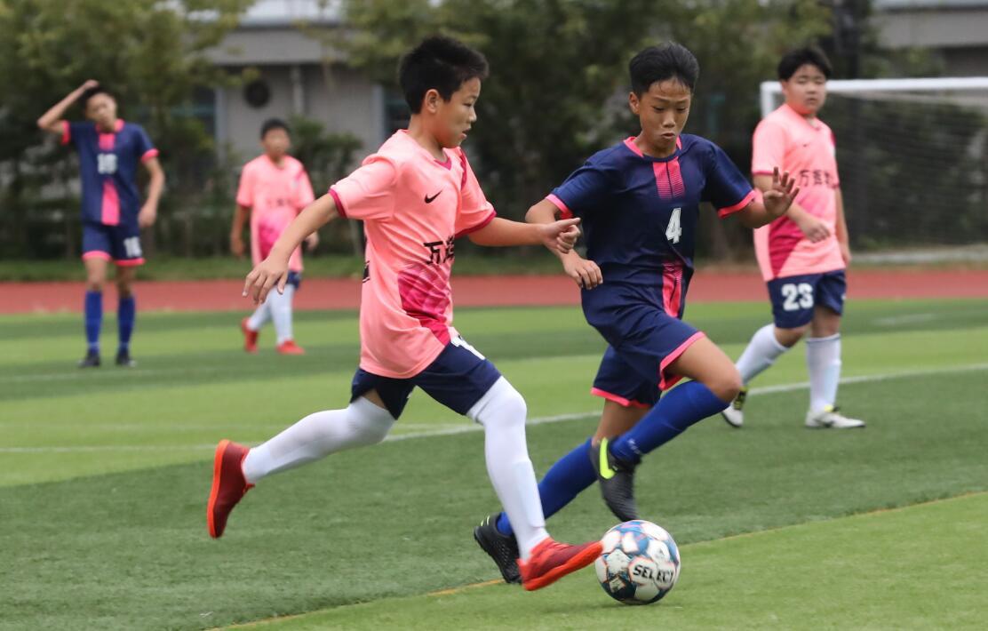 从0-5惨败到4-0大胜,从0-2落后到连下四城逆转夺冠