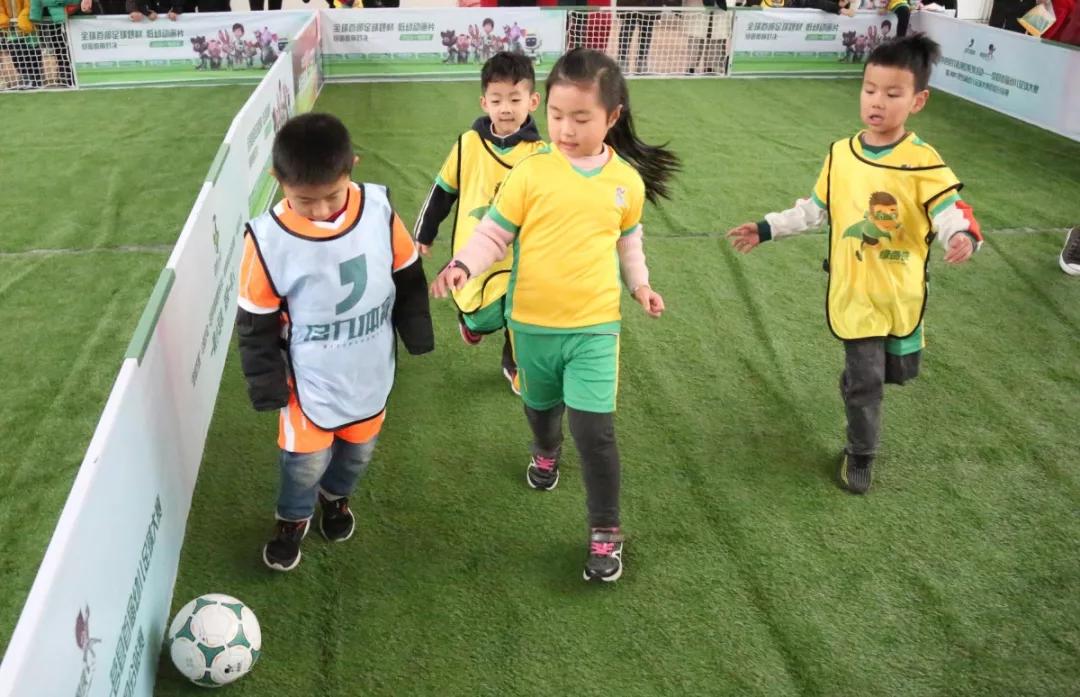 快乐足球大比赛,莒县一小足球比赛