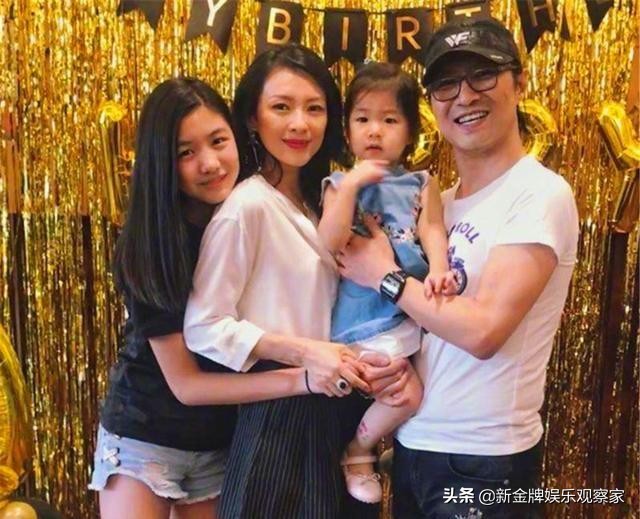 汪峰女儿小苹果舞蹈视频,汪峰女儿小苹果跳舞完整版