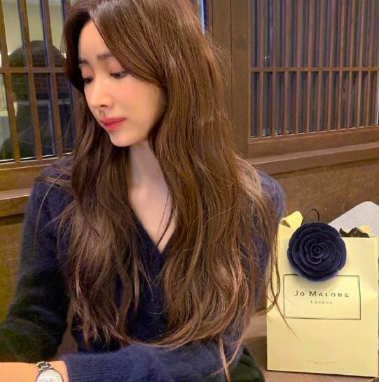 孔孝真最简单恋爱穿搭,孔孝真金高银