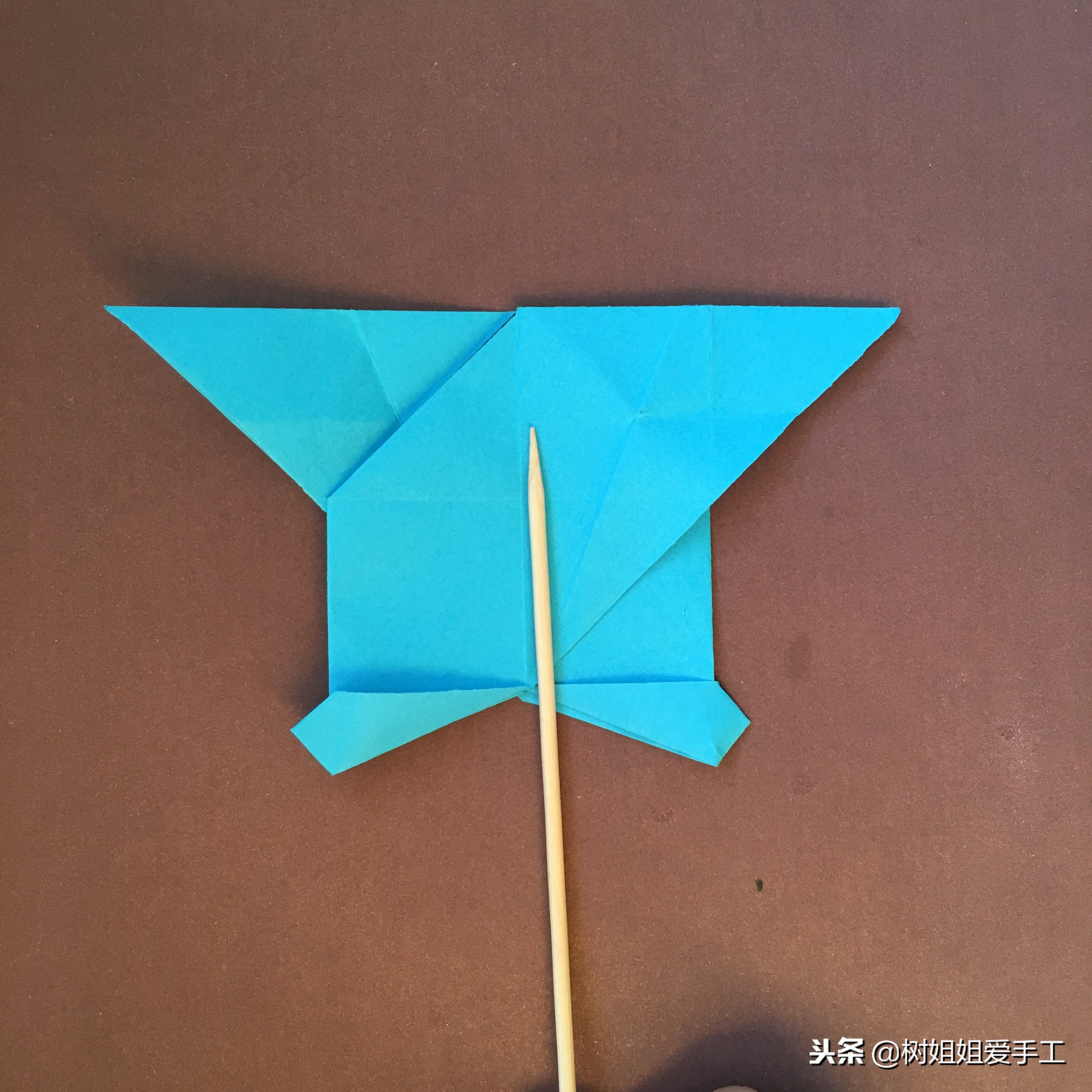 纸折的魔鬼鱼怎么折,1张纸折大嘴鱼教程慢动作简单