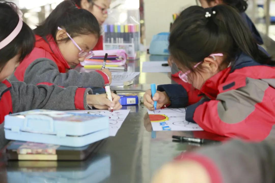 南京金陵小学仙林学费,南京市金陵小学仙林湖校区学费