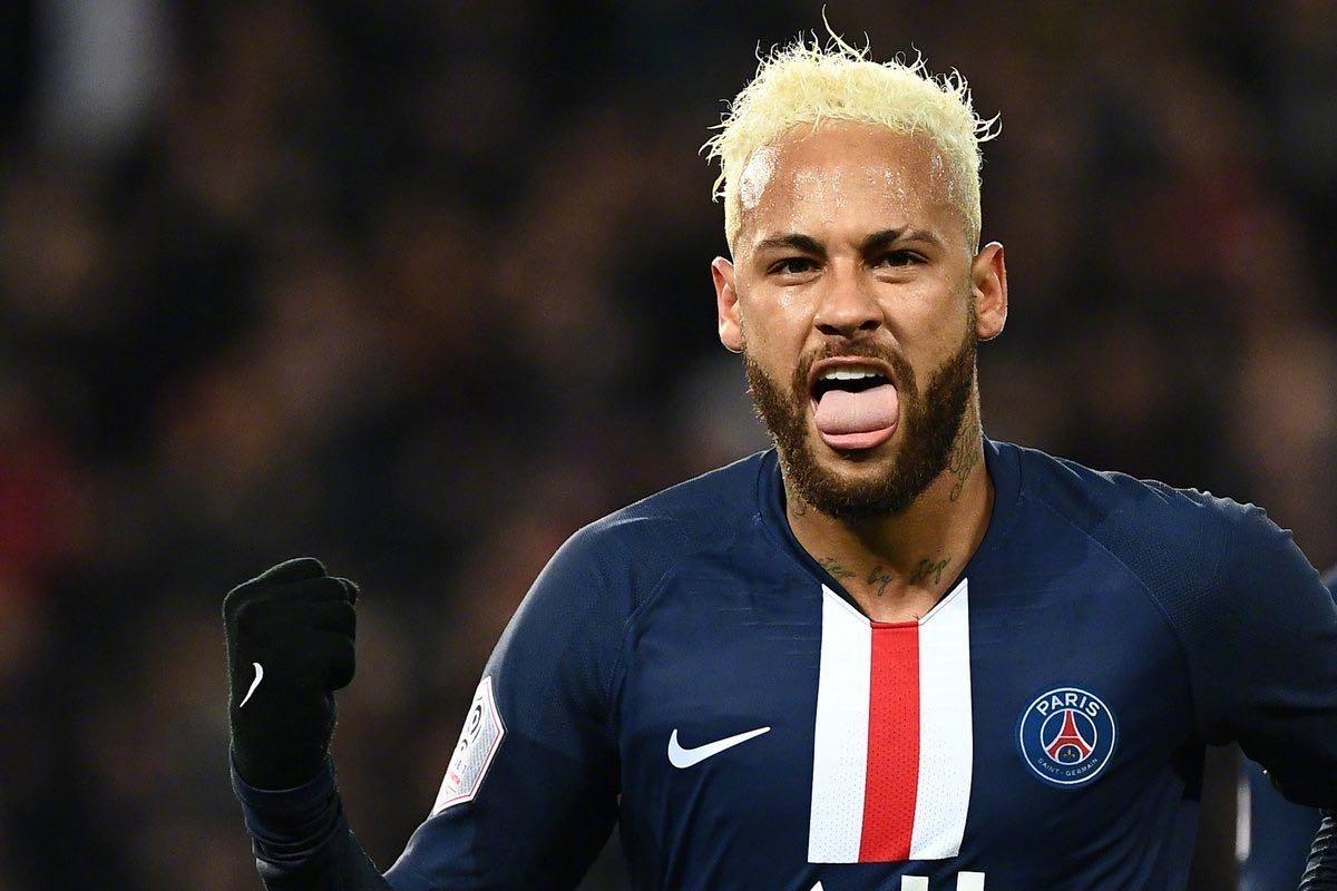 巴黎3-0莱比锡晋级欧冠决赛,欧冠巴黎2-0战胜曼城王者归来