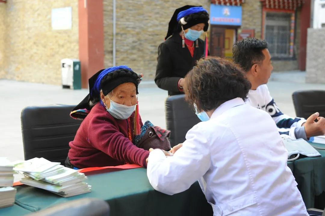 名医走基层面对面,神医的真实感受