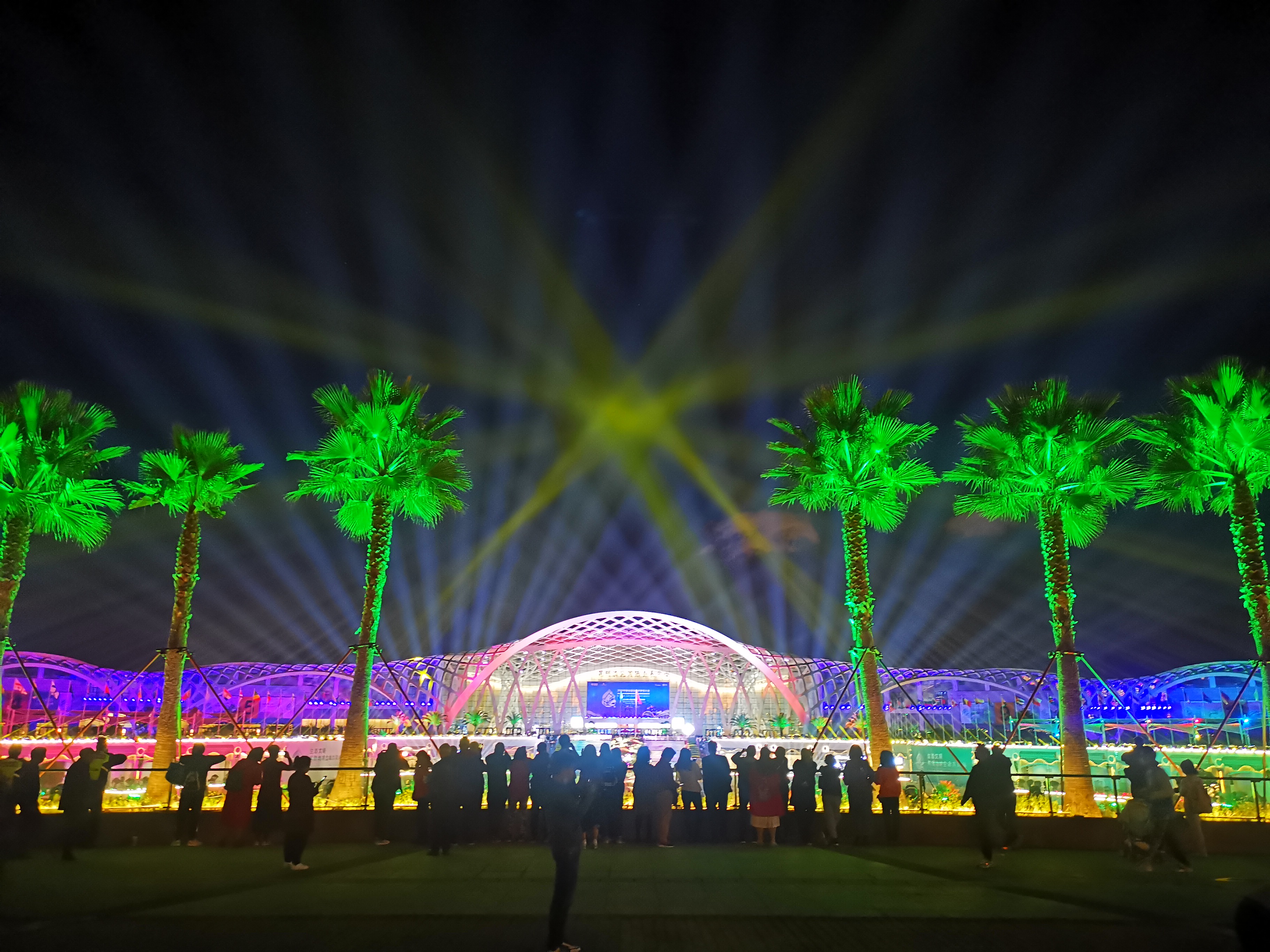 昆明滇池会展中心免费开放时间,昆明滇池国际会展中心是干嘛的