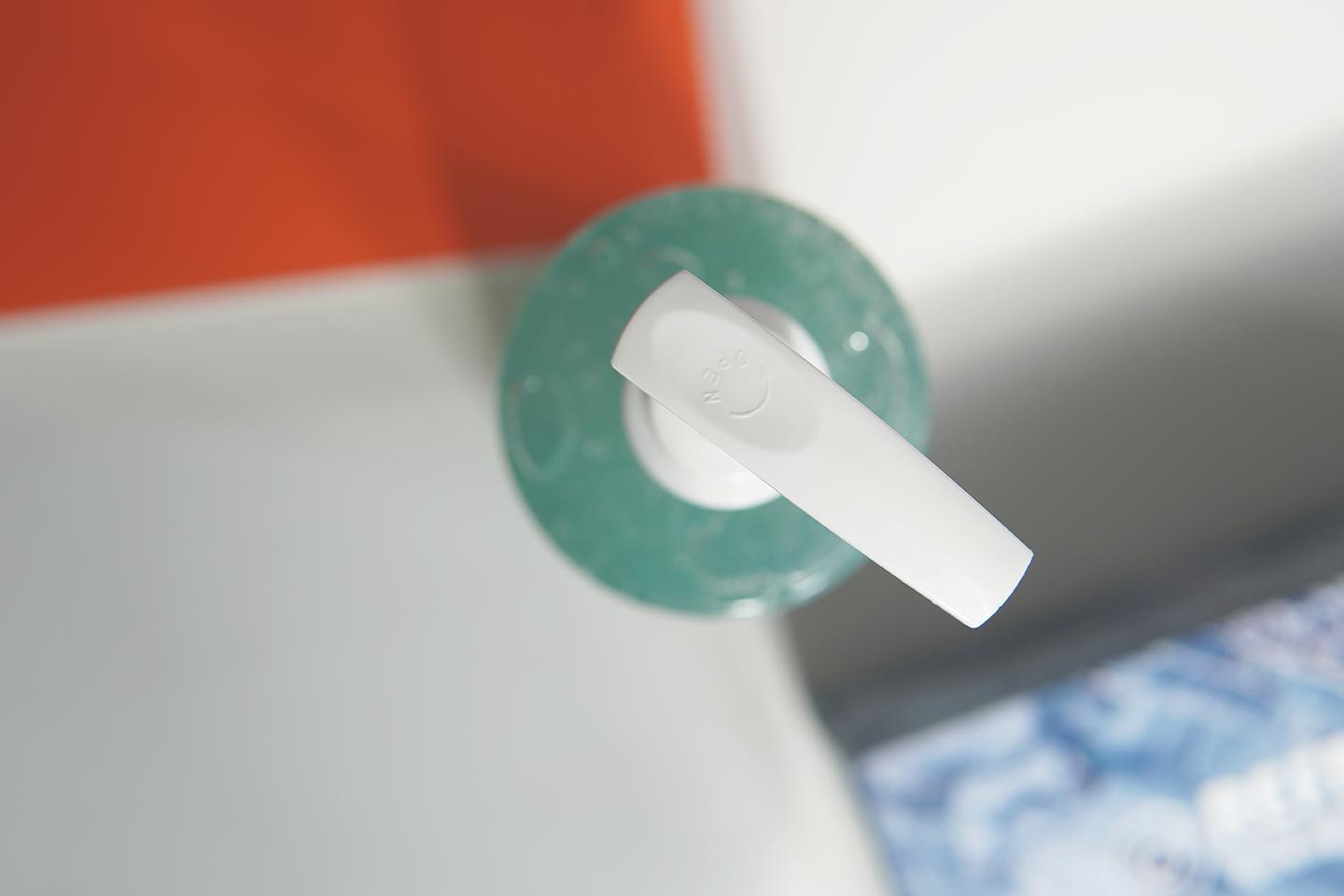 易冲洗不滑腻的磨砂沐浴露,保湿滋润不假滑的沐浴露